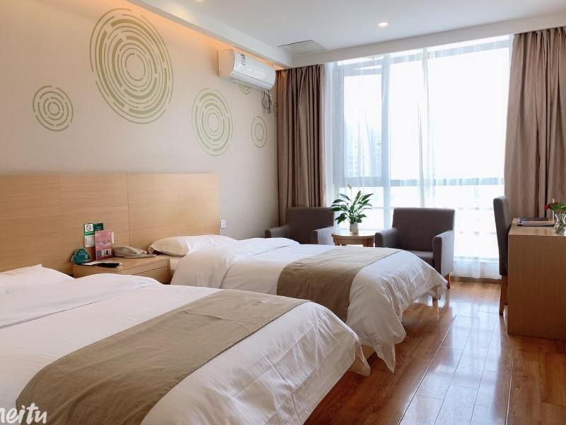 Greentree Fengxian District Nanqiaoxincheng Metro Station Express Hotelgreentree Fengxian District Nanqiaoxincheng Metro Station Express Hotel Shanghai